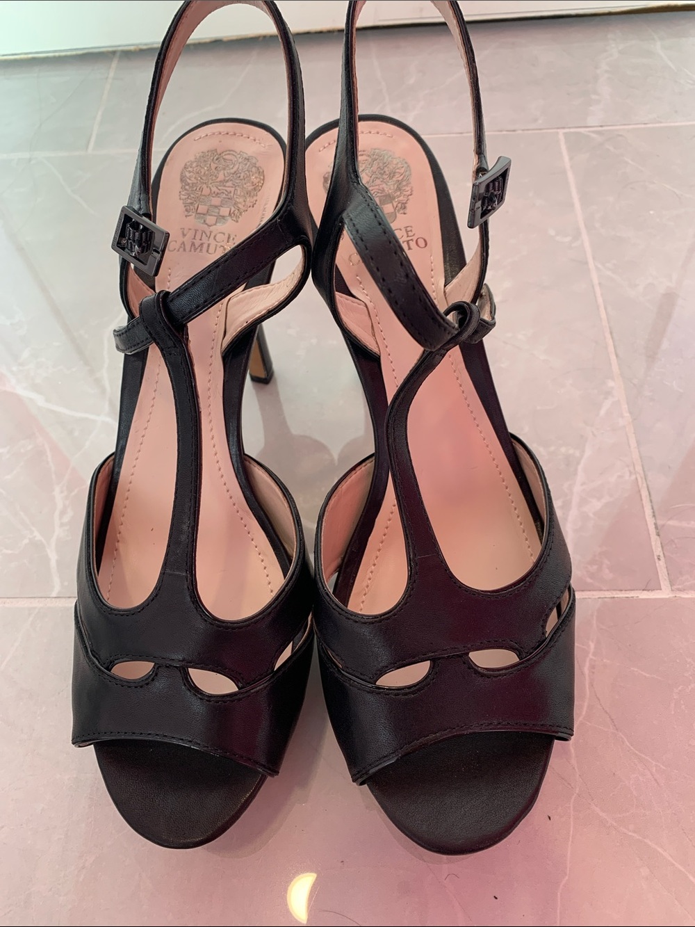 Vince Camuto Black T-Strap Open-Toe Heels